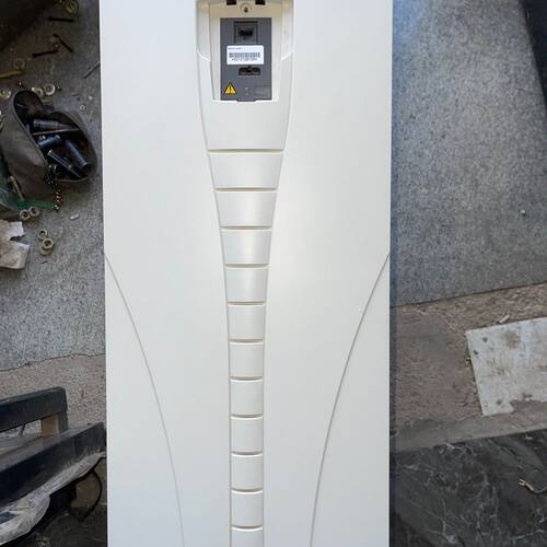 21年变频器ACS510-01-246A-4 132K