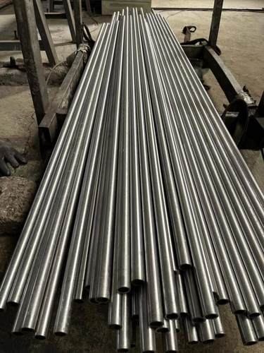 精密无缝钢管大小口径厚壁铁管