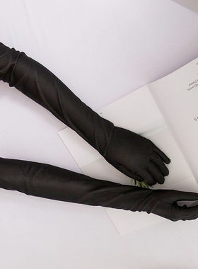 Wedding dress etiquette gloves COS gloves white red