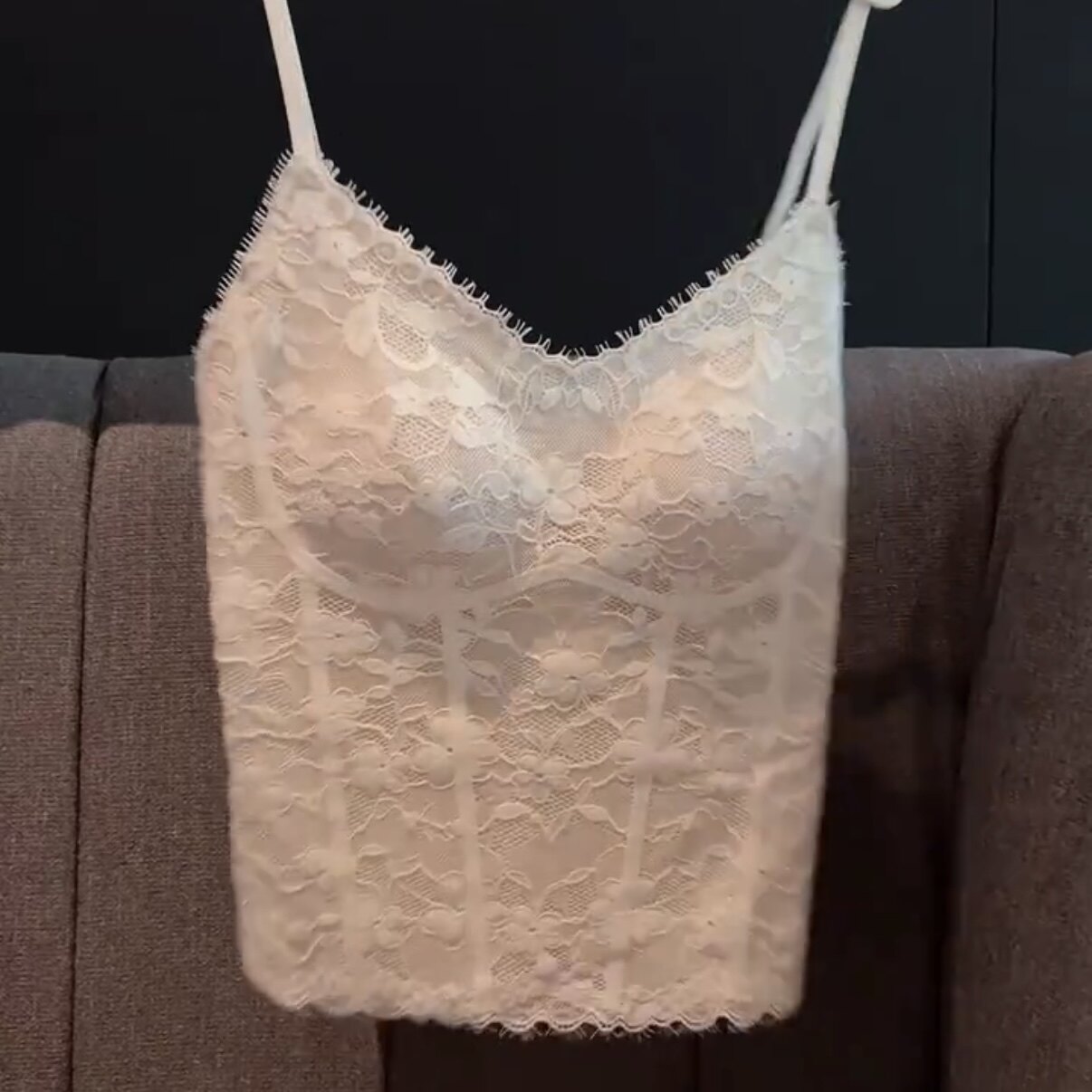 纯欲复古碎花带胸垫美背文胸