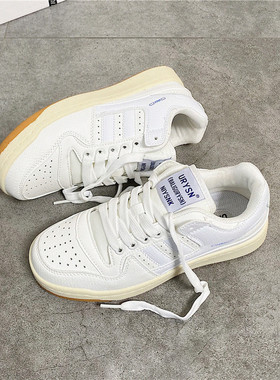 女鞋港风运动休闲鞋2025超火情侣小白鞋国潮原创小众百搭滑板鞋潮