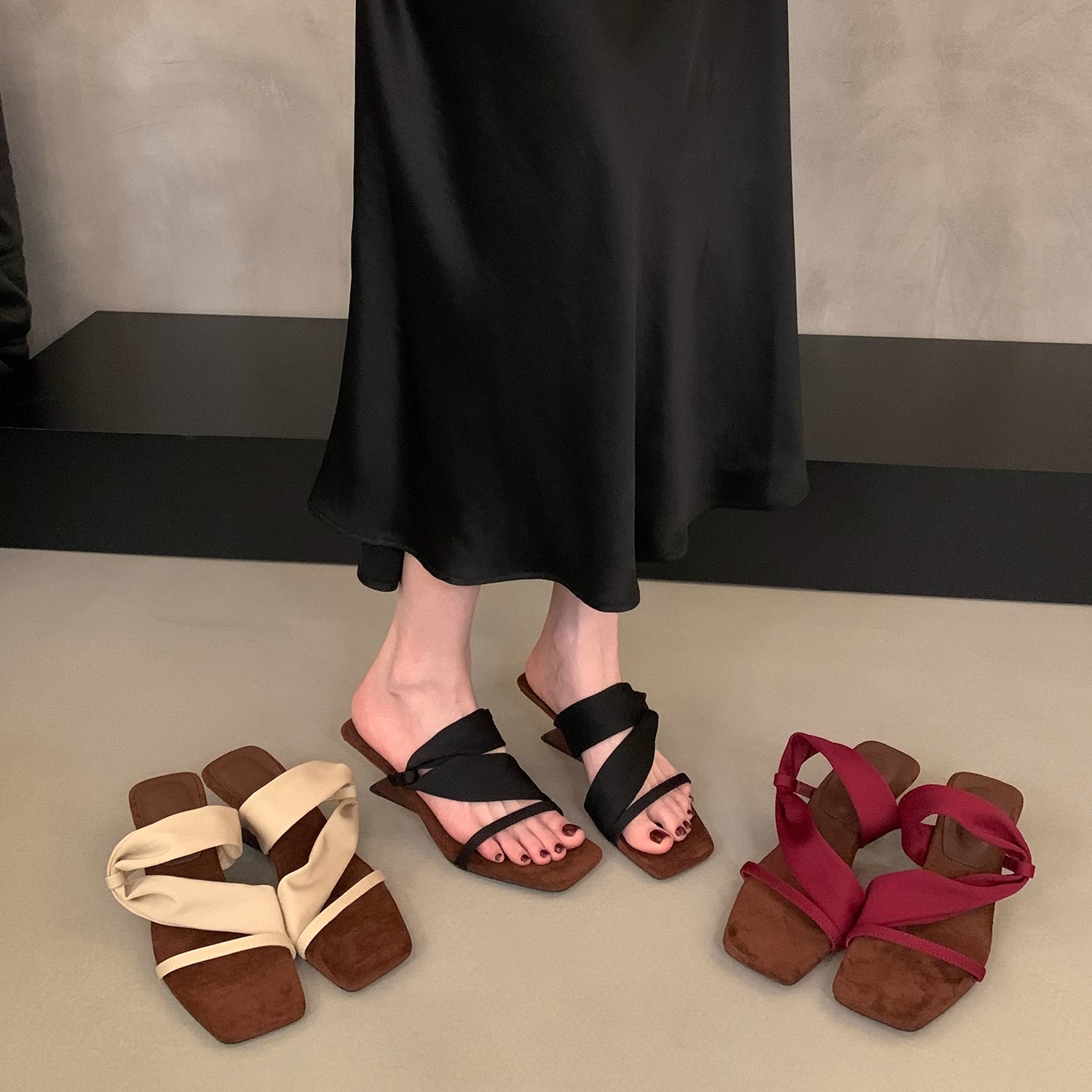 坡跟气质高跟凉拖鞋2025夏季新款