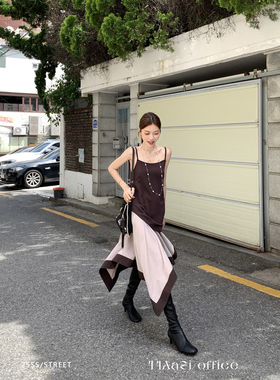 44AaSi 黑色蔷薇 拼接不规则设计感A字摆吊带连衣裙