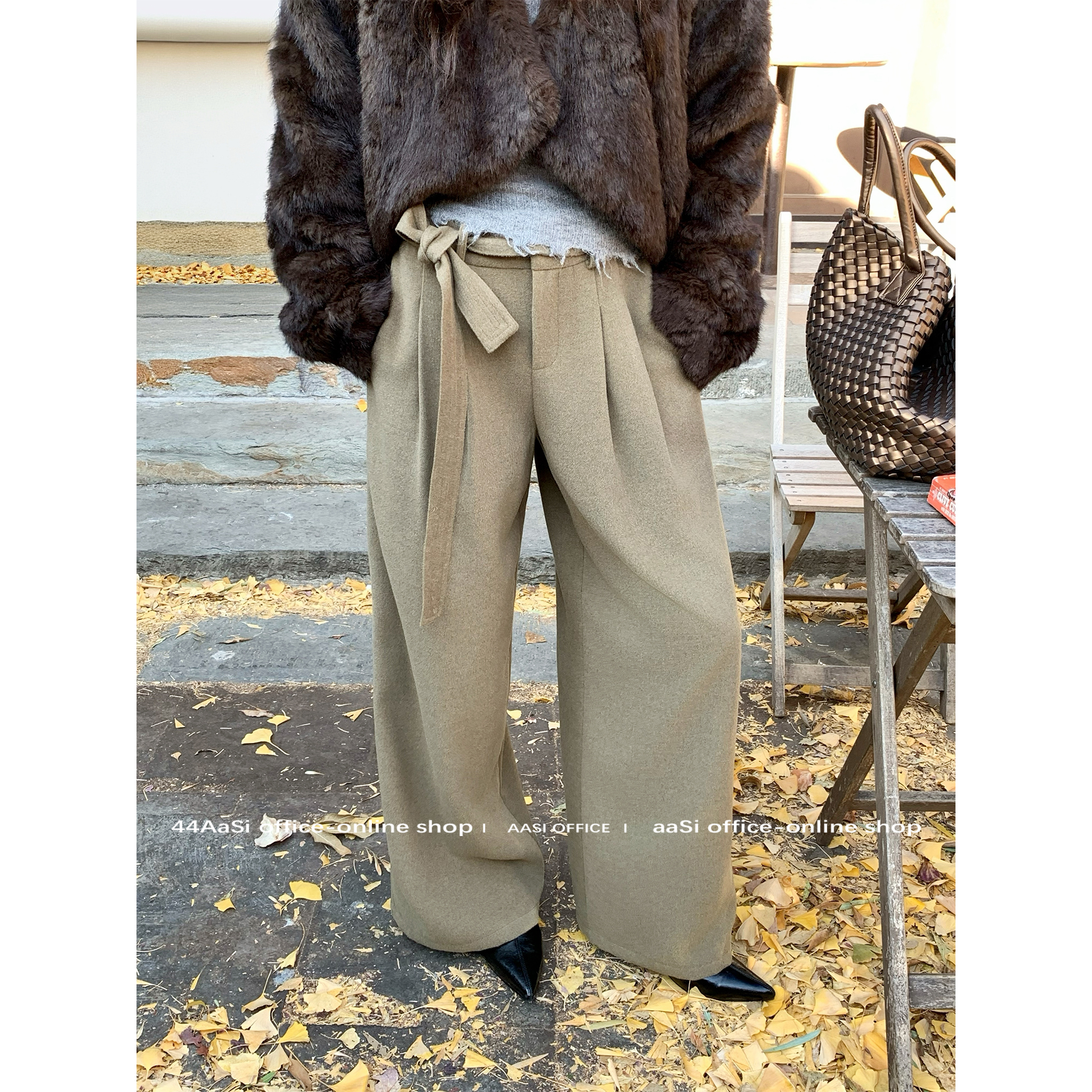 44AaSi 权威版型 蝴蝶结垂感毛呢阔腿宽松百搭冬直筒休闲西装长裤