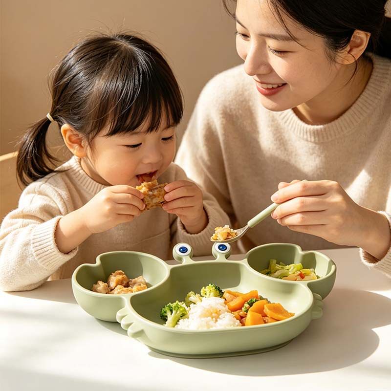 儿童餐盘三分格盘食品级