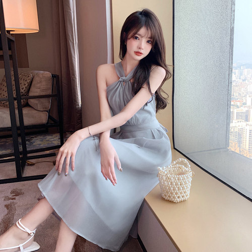 法式挂脖连衣裙裙子女夏季