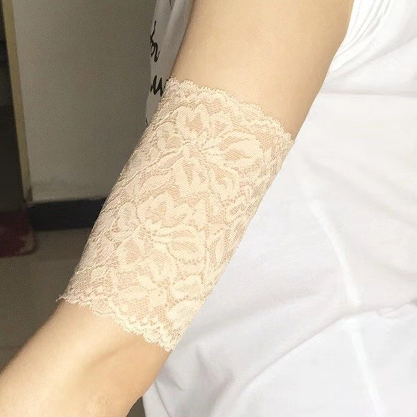 女士遮疤假袖子手臂套夏季女手腕套遮疤痕纹身蕾丝防晒护腕套装饰