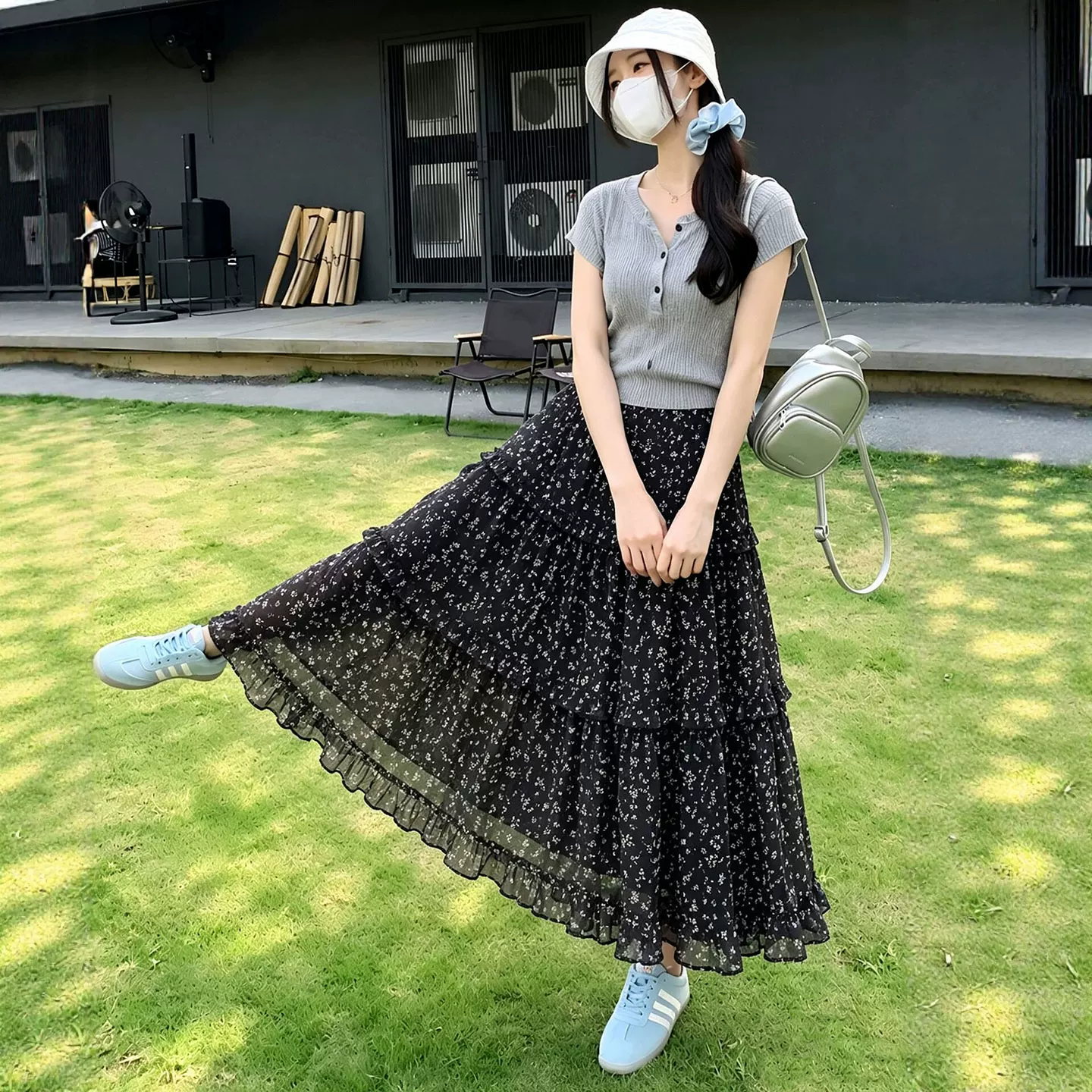黑色碎花半身裙女2026夏季新款小个子高腰a字大码蓬蓬蛋糕长裙子