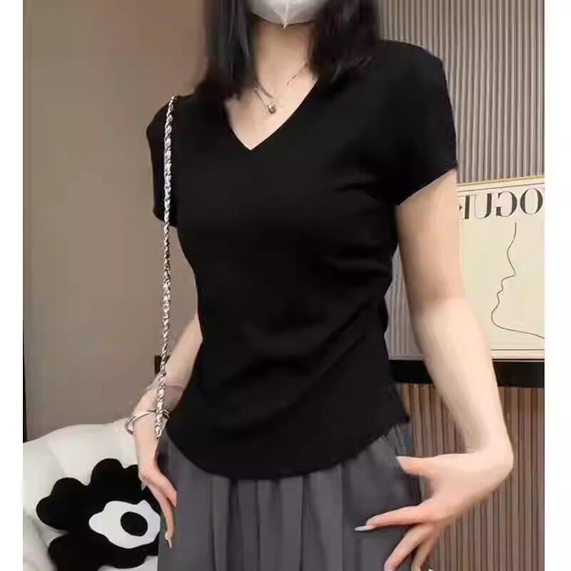 大码女装修身巨显瘦黑色v领短袖t恤夏季胖mm收腰独特别致正肩上衣