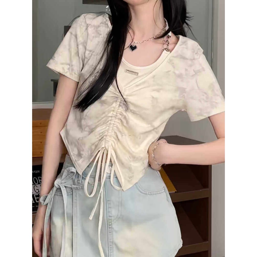 大码纯欲假两件挂脖短袖T恤女2026夏季微胖mm遮肚子显瘦甜辣上衣