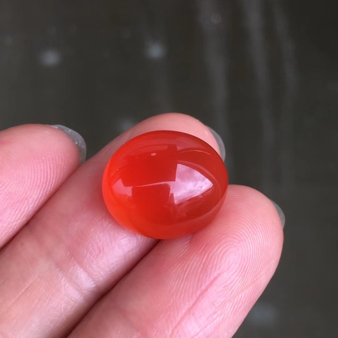 天然保山南红玛瑙冰红戒面蛋面原矿无裂红润起荧光高冰高端收藏品