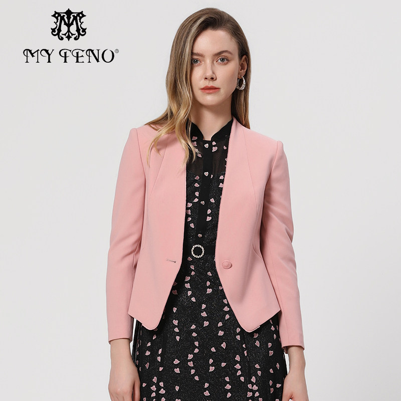 专柜正品马天奴女装秋冬粉色V领一粒扣修身西装外套短款西服