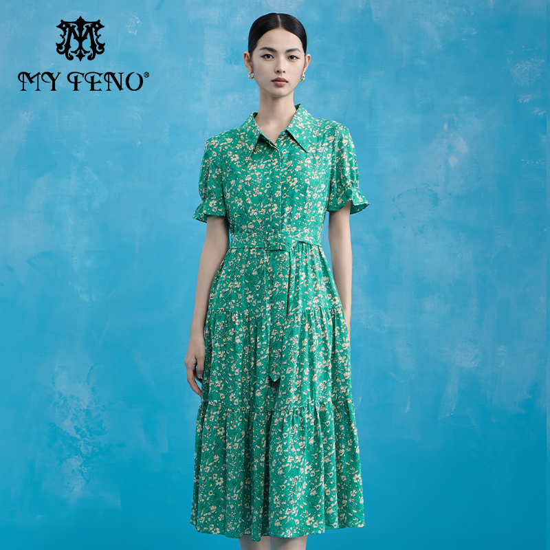 马天奴绿色泡泡袖碎花连衣裙