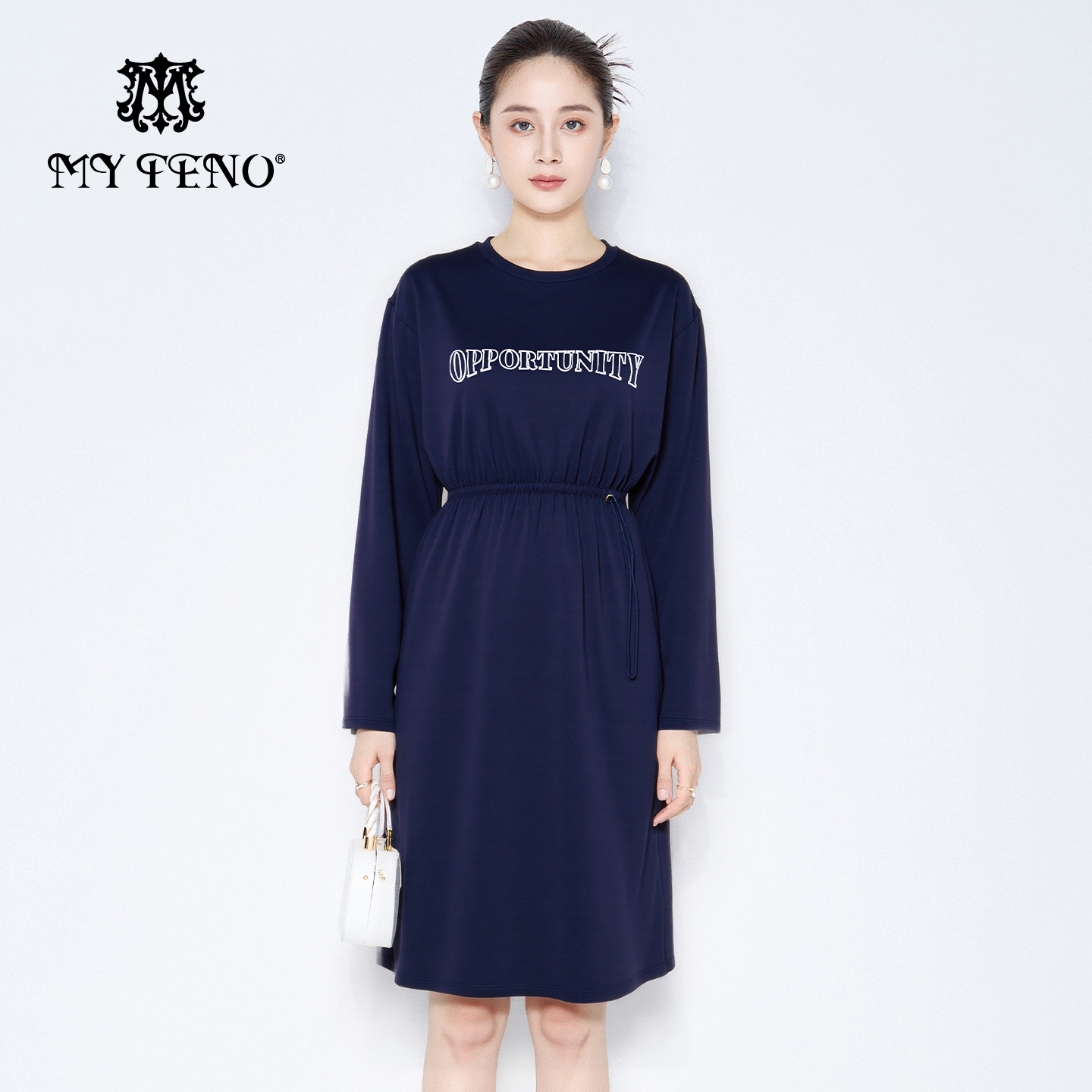 马天奴藏青印花圆领长袖连衣裙