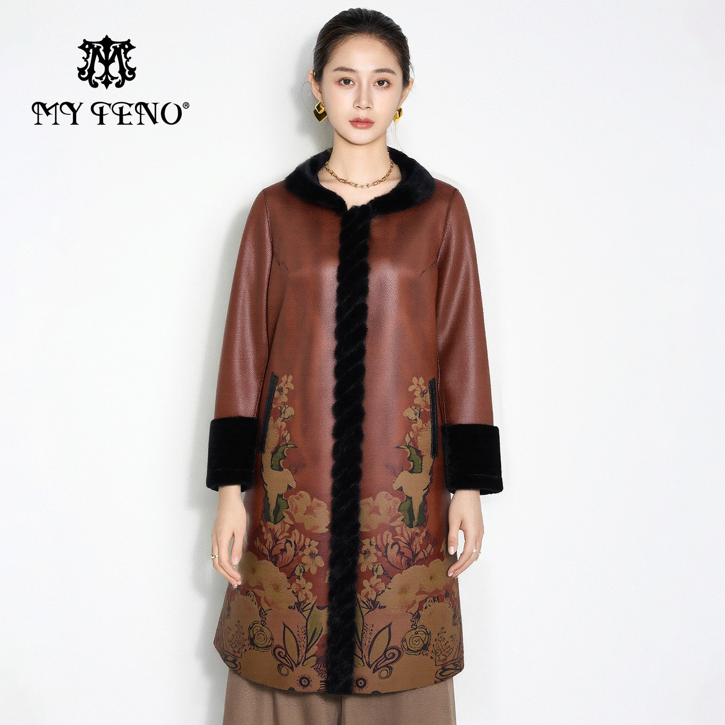 马天奴2025新款红色印花连帽长款环保皮草大衣廓形外套保暖奢品女,女装/女士精品,毛呢外套,淘宝优惠券,粉丝福利购,淘宝优惠卷