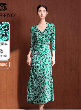 马天奴女装春夏新款绿色V领印花连衣裙收腰长裙超好看气质裙子
