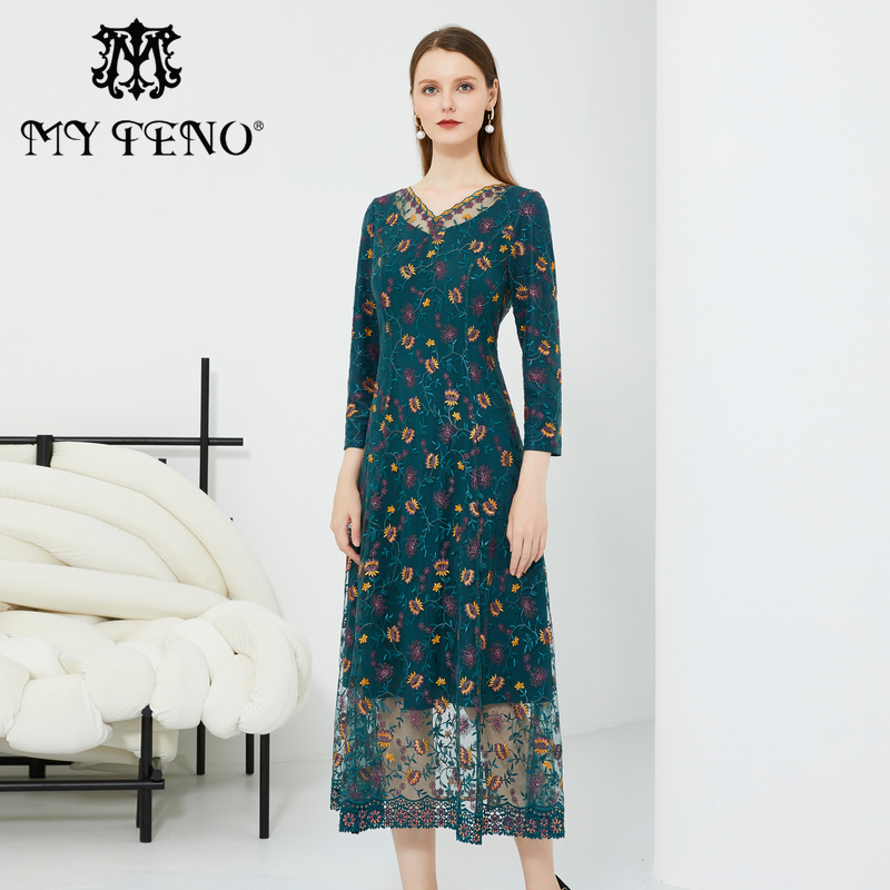 马天奴绿色法式刺绣网纱连衣裙