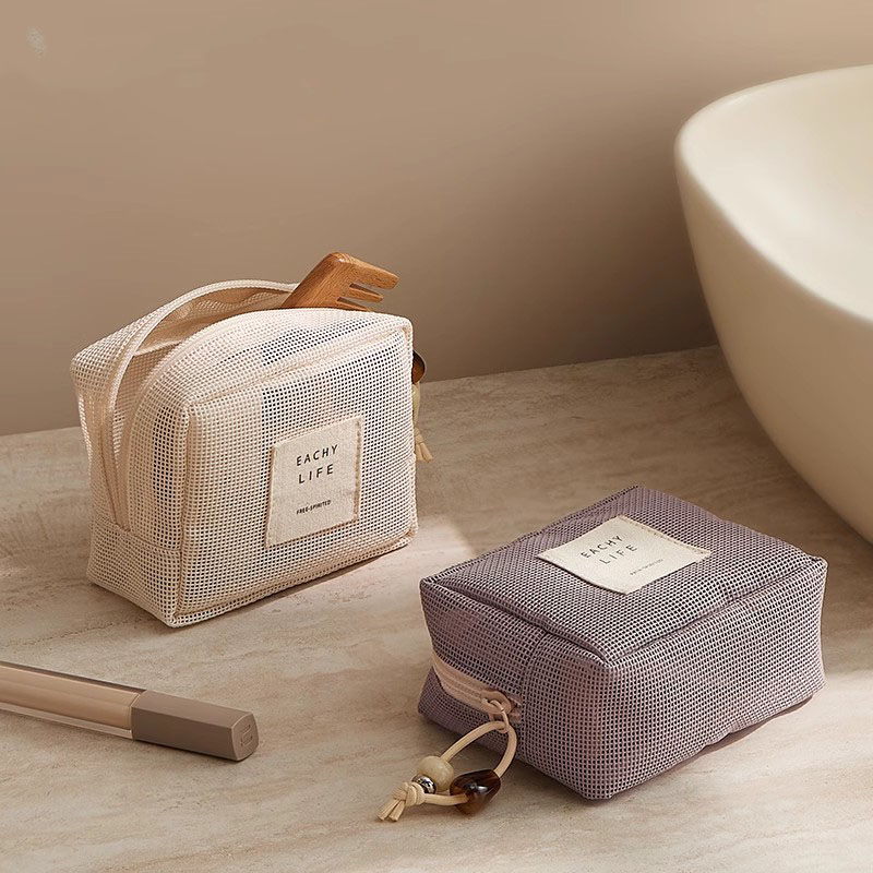 化妆包女便携洗漱包2025新款旅行收纳包外出小型网纱收纳袋杂物包