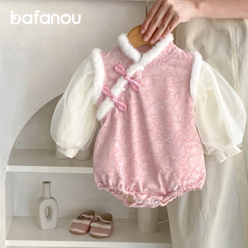 巴梵欧女宝宝过年拜年服新中式盘扣哈衣加绒包屁衣婴儿周岁服百天