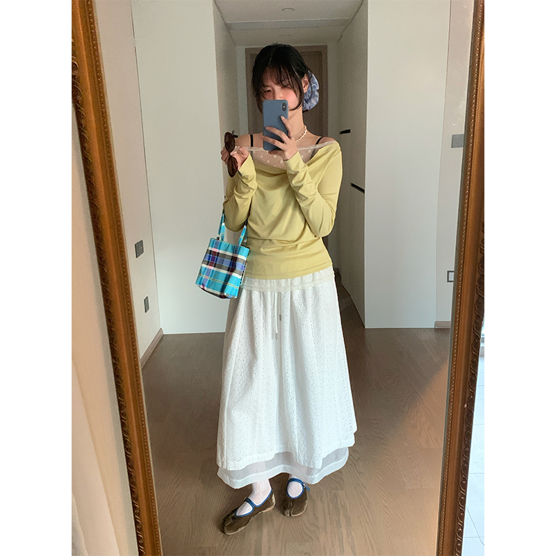 白色蕾丝拼接复古半身裙