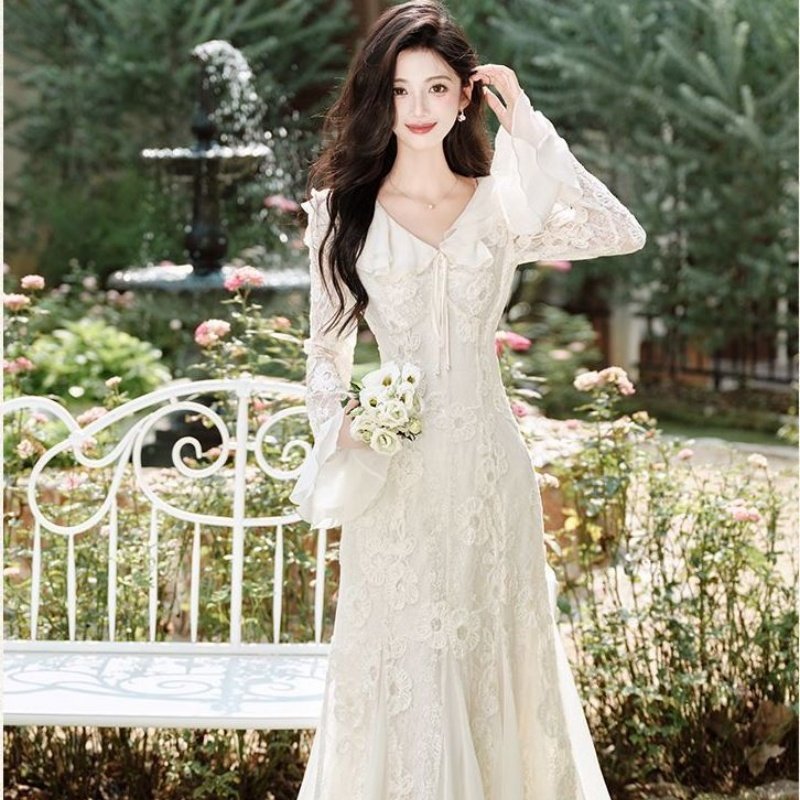 秋季新款法式温柔风蕾丝裙子刺绣V领设计感长袖礼服鱼尾连衣裙女,女装/女士精品,连衣裙,淘宝优惠券,粉丝福利购,淘宝优惠卷