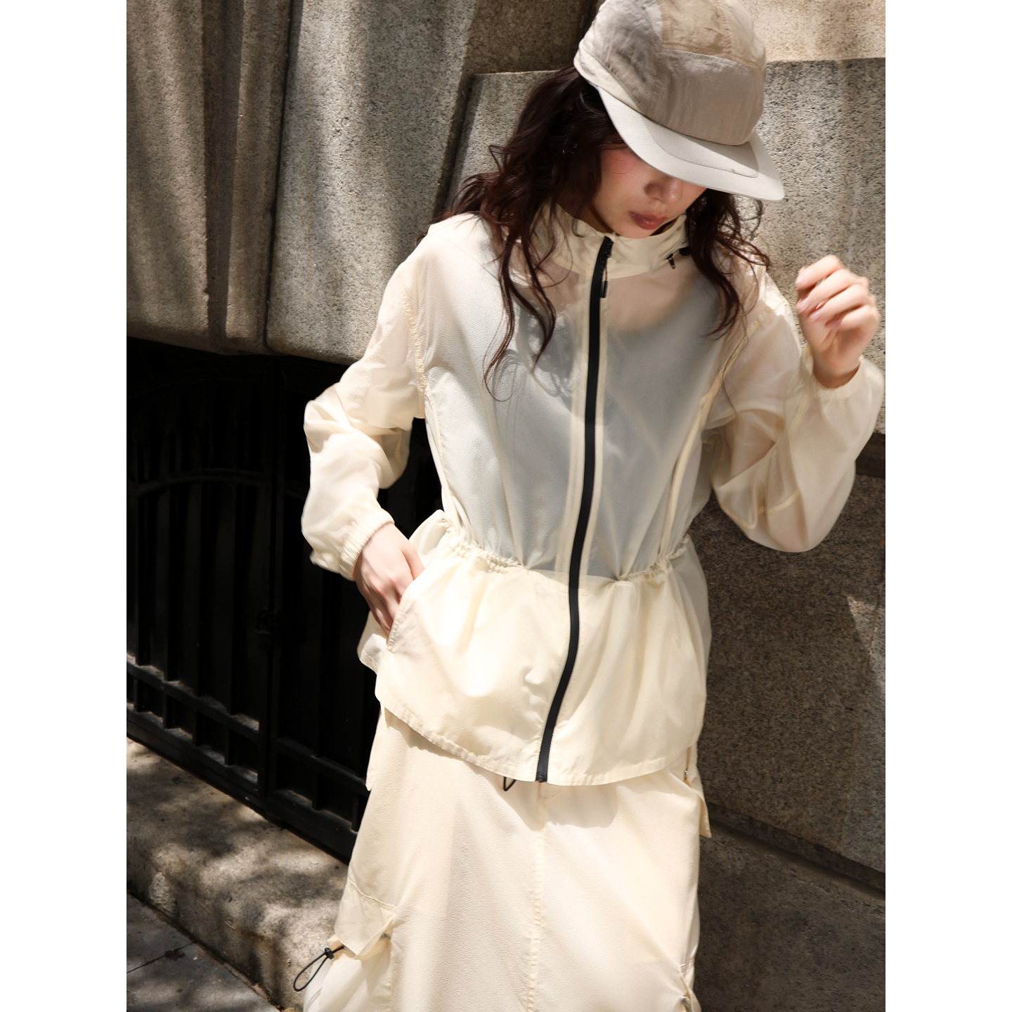 素舶 UPF50+防紫外线防晒服户外抽绳收腰可隐藏连帽立领防晒外套