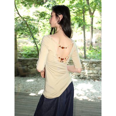 SUPERSCAPE素舶  天丝混纺弹力凉感轻薄一字领露背串珠中袖T恤