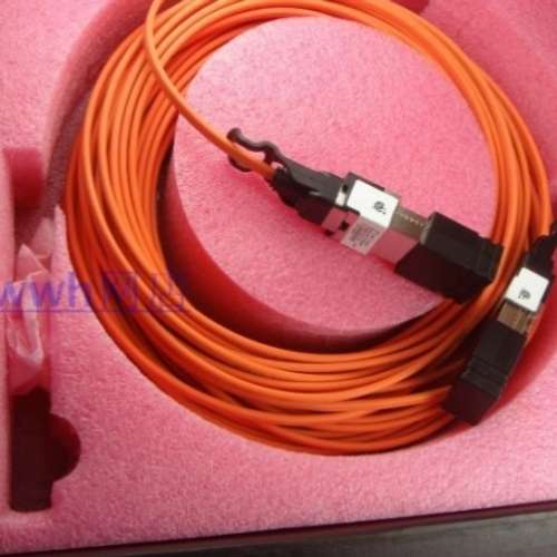 议价高速光模块-CXP FCBGD10CD1C30 AOC 万兆高速线缆 30M 340606
