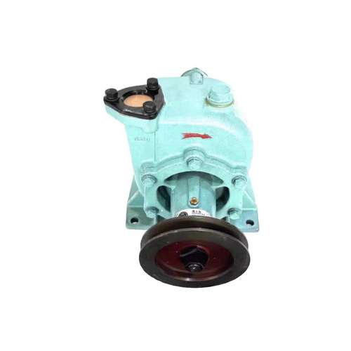 潍坊道依茨柴油机专用13021720海水泵水泵226B水泵762D-21C-000a