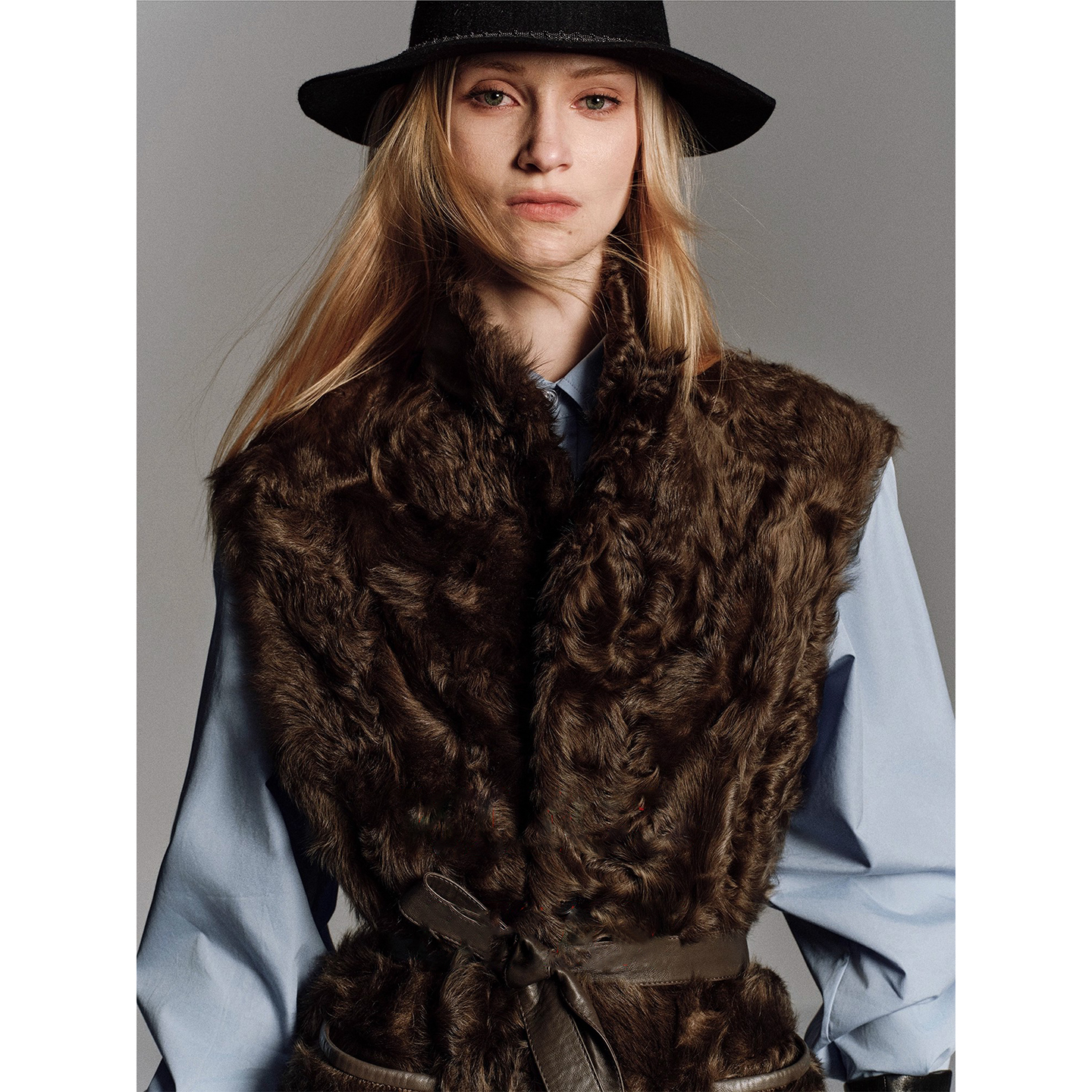 皮毛一体女款2025冬季新款腰带型