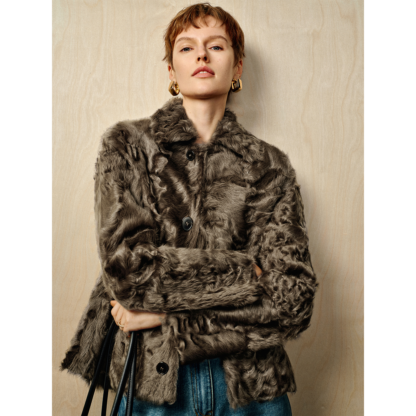 宽松环保短款小湖羊皮草毛毛外套