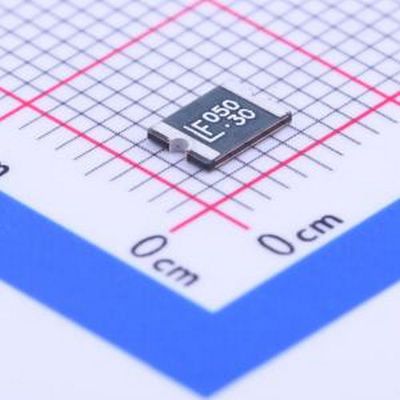 1812L050/30PR 自恢复保险丝 30V 500mA 1812自恢复 1812 自恢复
