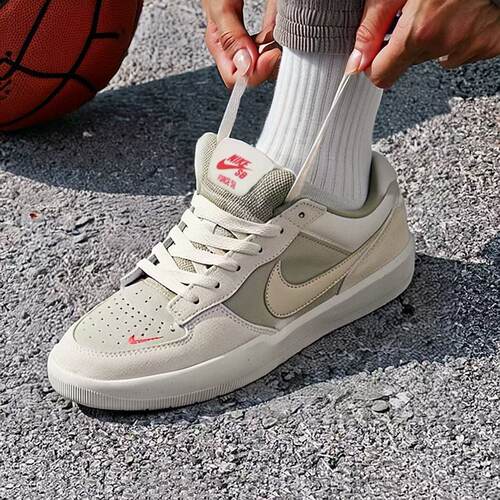 NikeSBForce58低帮板鞋减震