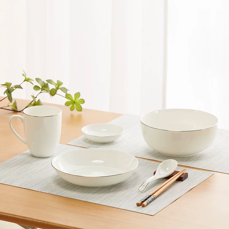 NITORI宜得利家居骨瓷餐具图片