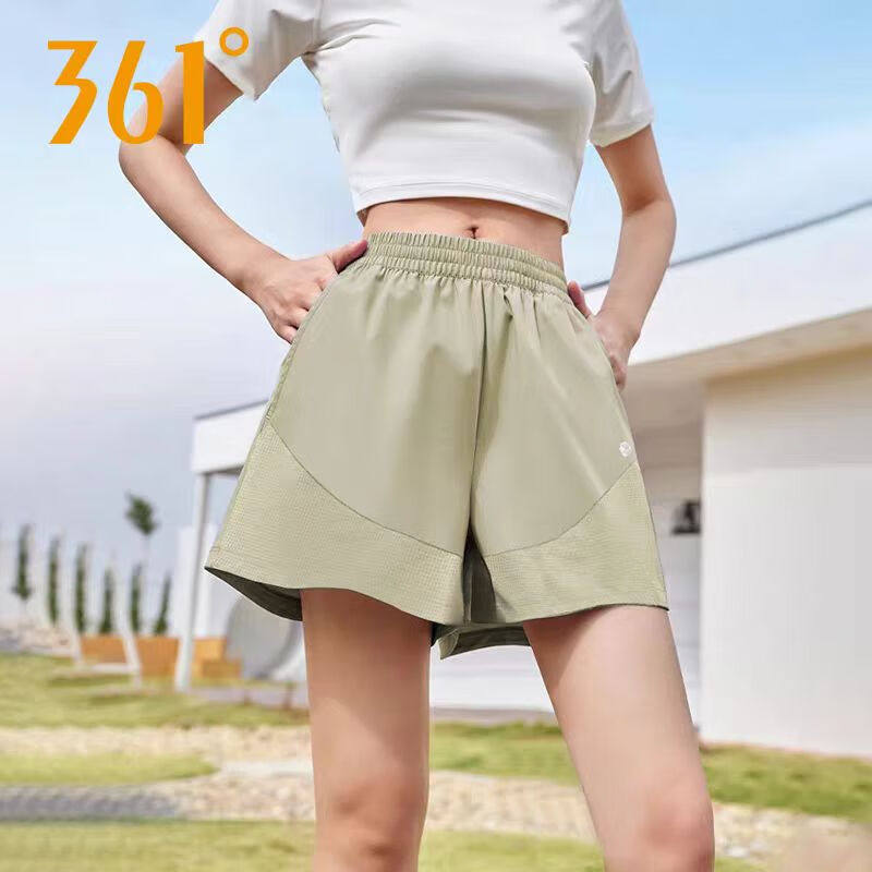 361度女士运动短裤宽松