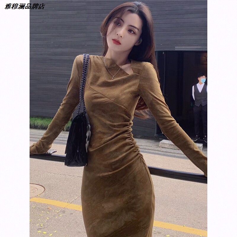 长裙高级感流行早秋新款女裙今年长袖棕色潮时尚掐腰法式连衣裙子