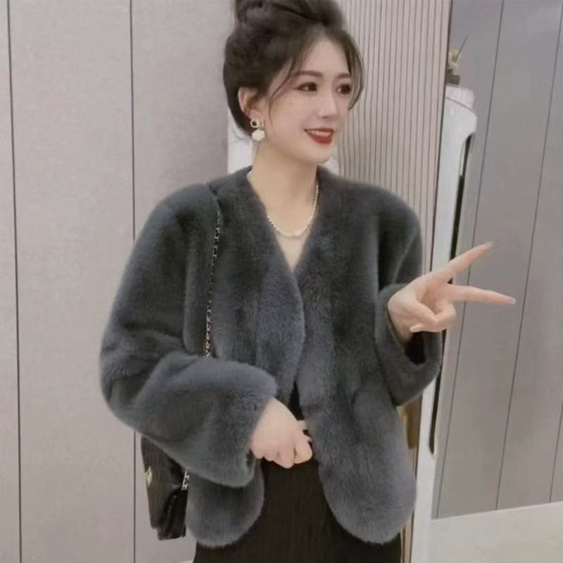 春秋季轻奢时尚短外套女开衫2026仿貂v领新中式仿皮草短年轻皮草,女装/女士精品,皮草,淘宝优惠券,粉丝福利购,淘宝优惠卷