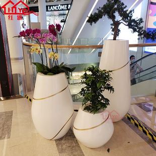 北欧艺术玻璃钢商场线条落地花盆休闲椅组合购物广场酒店花瓶树池