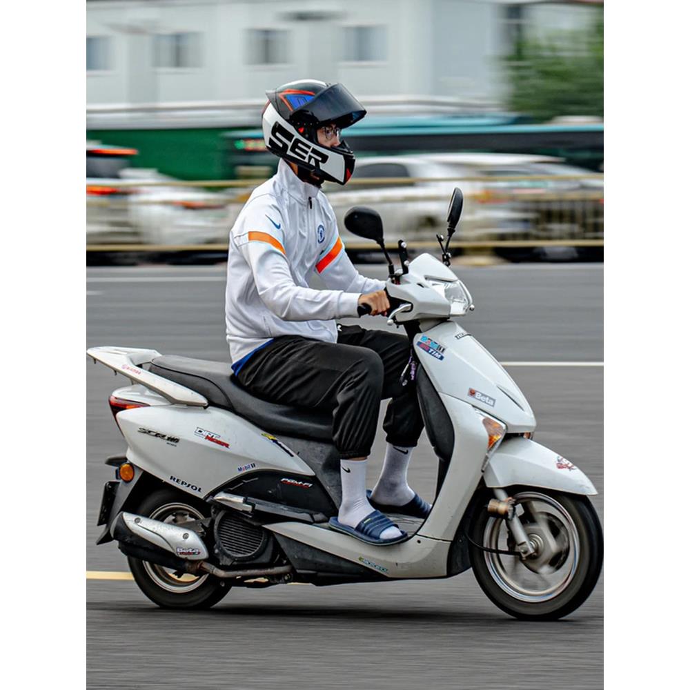 头盔男款2025新款冬季男士头盔男士蓝牙摩托车女机车全盔电动车外