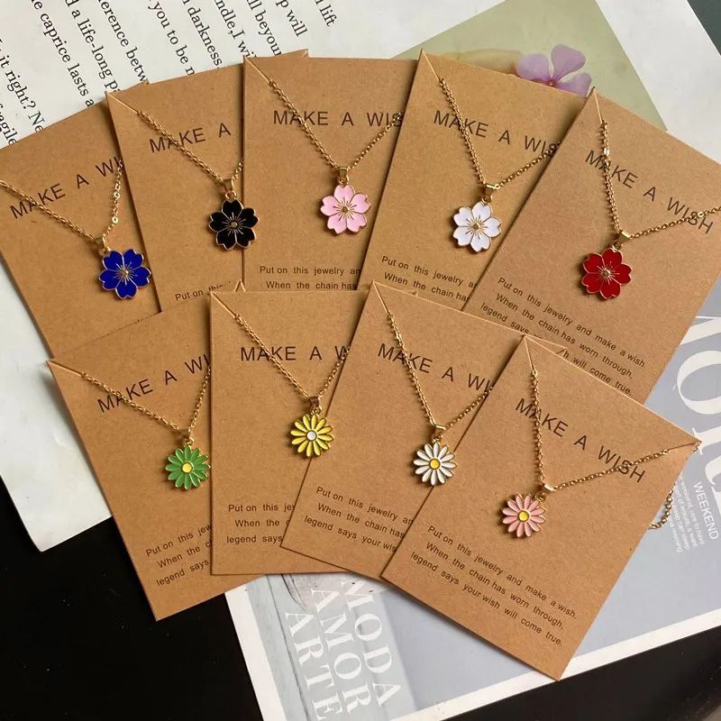 New Korean Fashion Flower Pendant Necklace for Girl Women