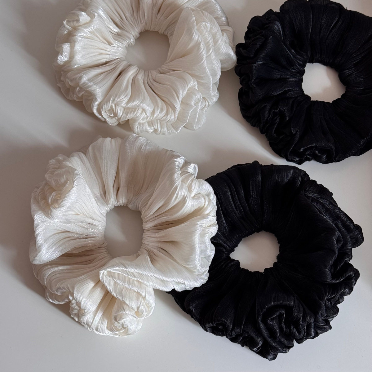 法式珠光缎面褶皱大肠发圈2026新款高级感时尚气质扎马尾头绳发绳,饰品/流行首饰/时尚饰品新,发饰,淘宝优惠券,粉丝福利购,淘宝优惠卷