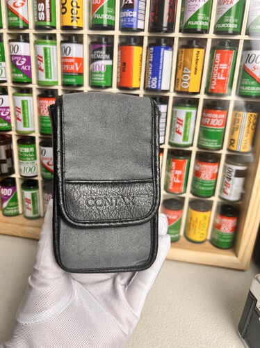 CONTAX T2 原厂皮套,二手外观成色有使用痕迹,