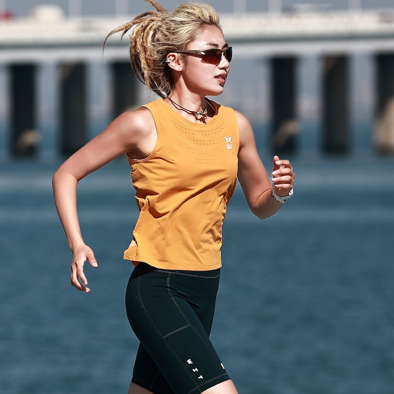 BODYWIT身体智慧飞天跑步超轻