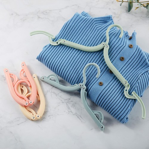 旅行可折叠晾衣架便携式旅游家用挂衣出差可收纳户外塑料旅游衣撑