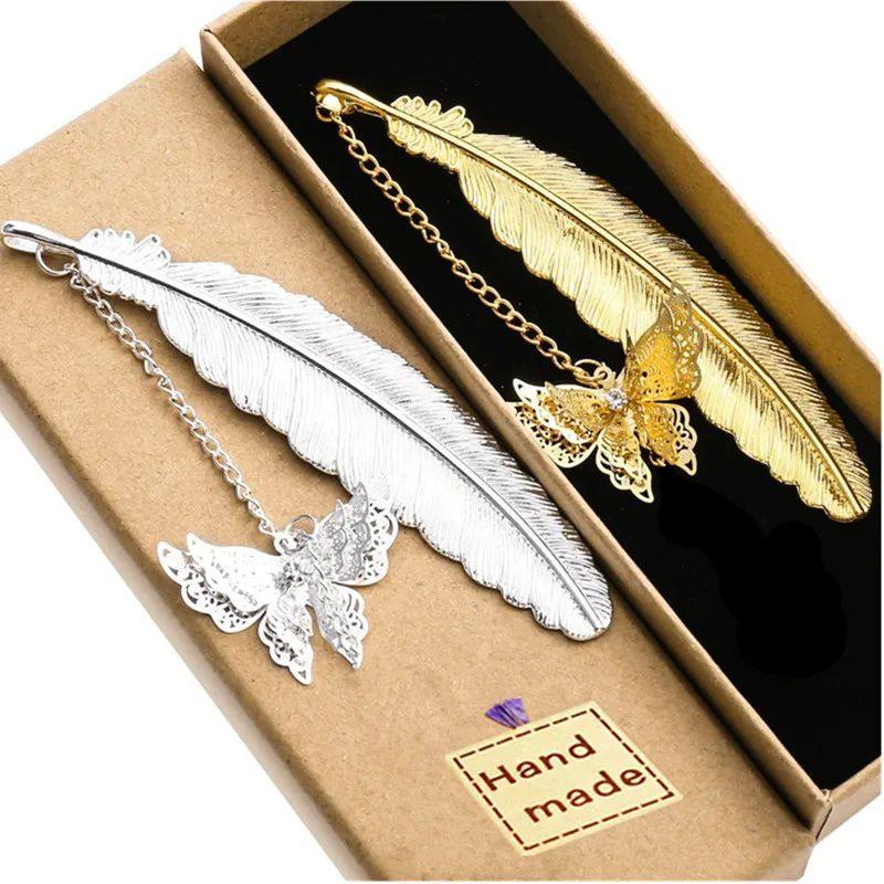 CuteBookmarPend2024Sc