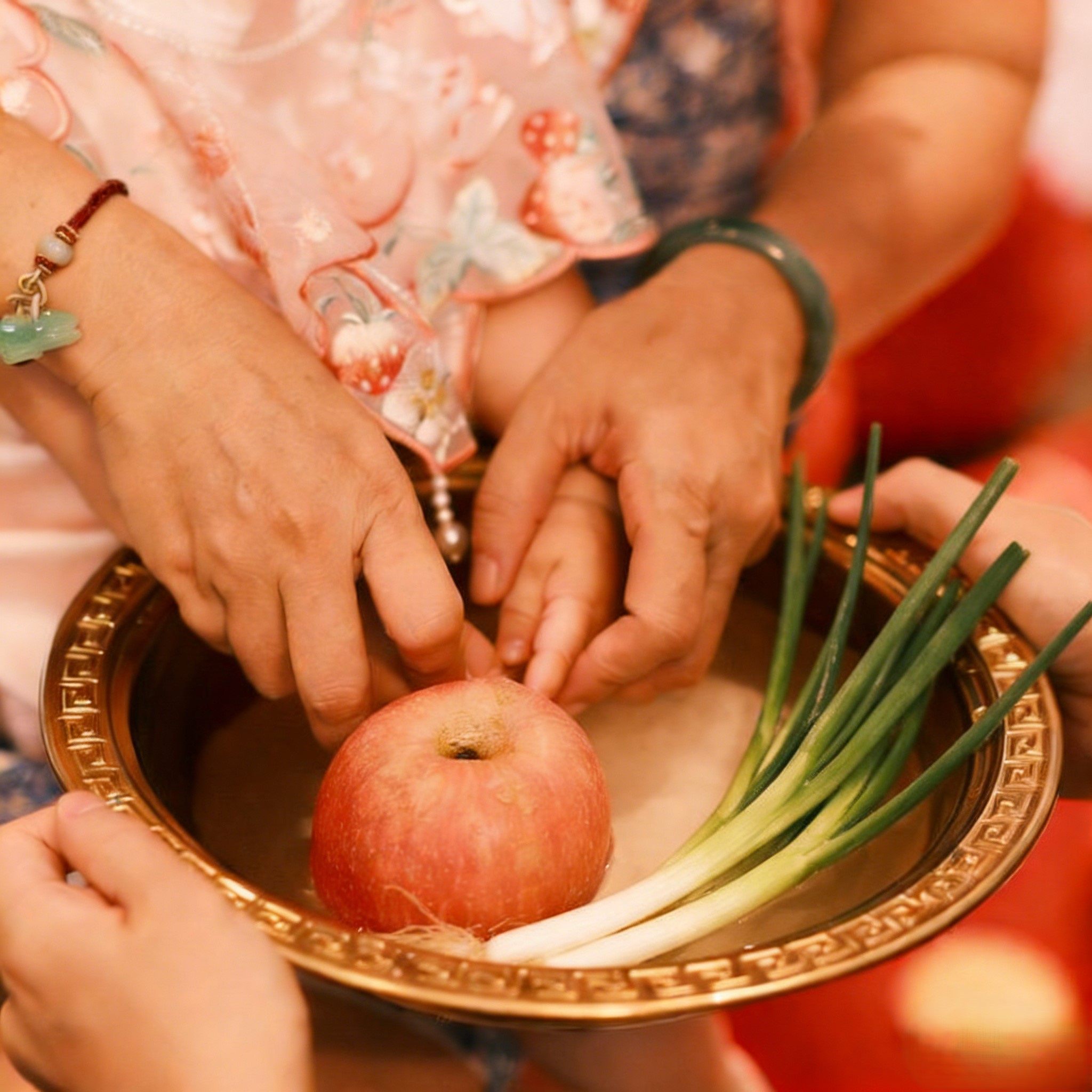 蛇宝抓周用品一周岁布置净手盆宝宝周岁宴道具启智锣家用婴儿洗手,玩具/童车/益智/积木/模型,宝宝周岁/抓周套装,淘宝优惠券,粉丝福利购,淘宝优惠卷