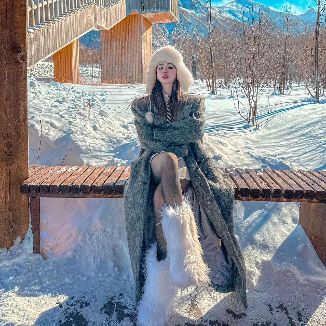 毛呢外套秋冬小众设计感阔版高级感灰色长款呢子大衣