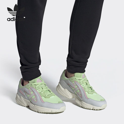 休闲鞋Adidas/阿迪达斯