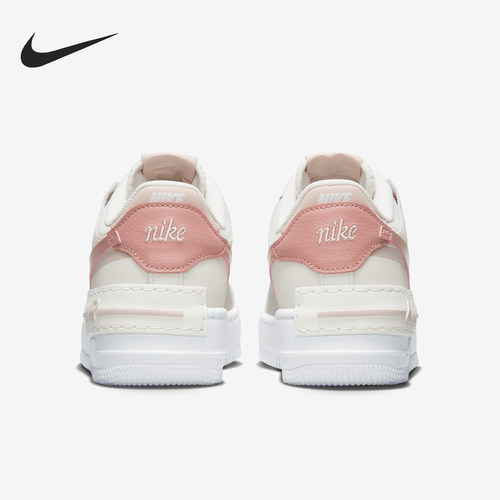 Nike/耐克女士缓震运动休闲板鞋