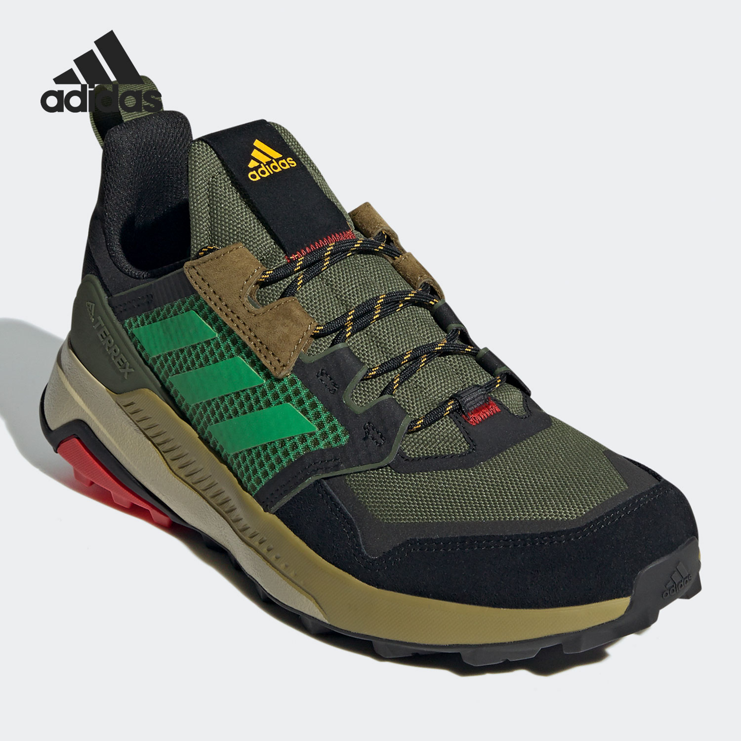 阿迪达斯男女舒适运动鞋